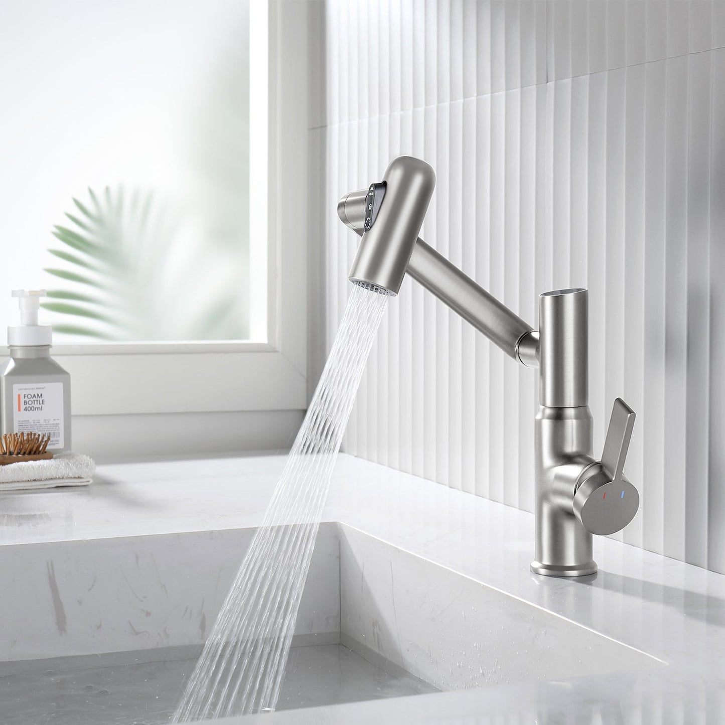 Single-Hole Rotatable Faucet with Temperature Display-BF2204