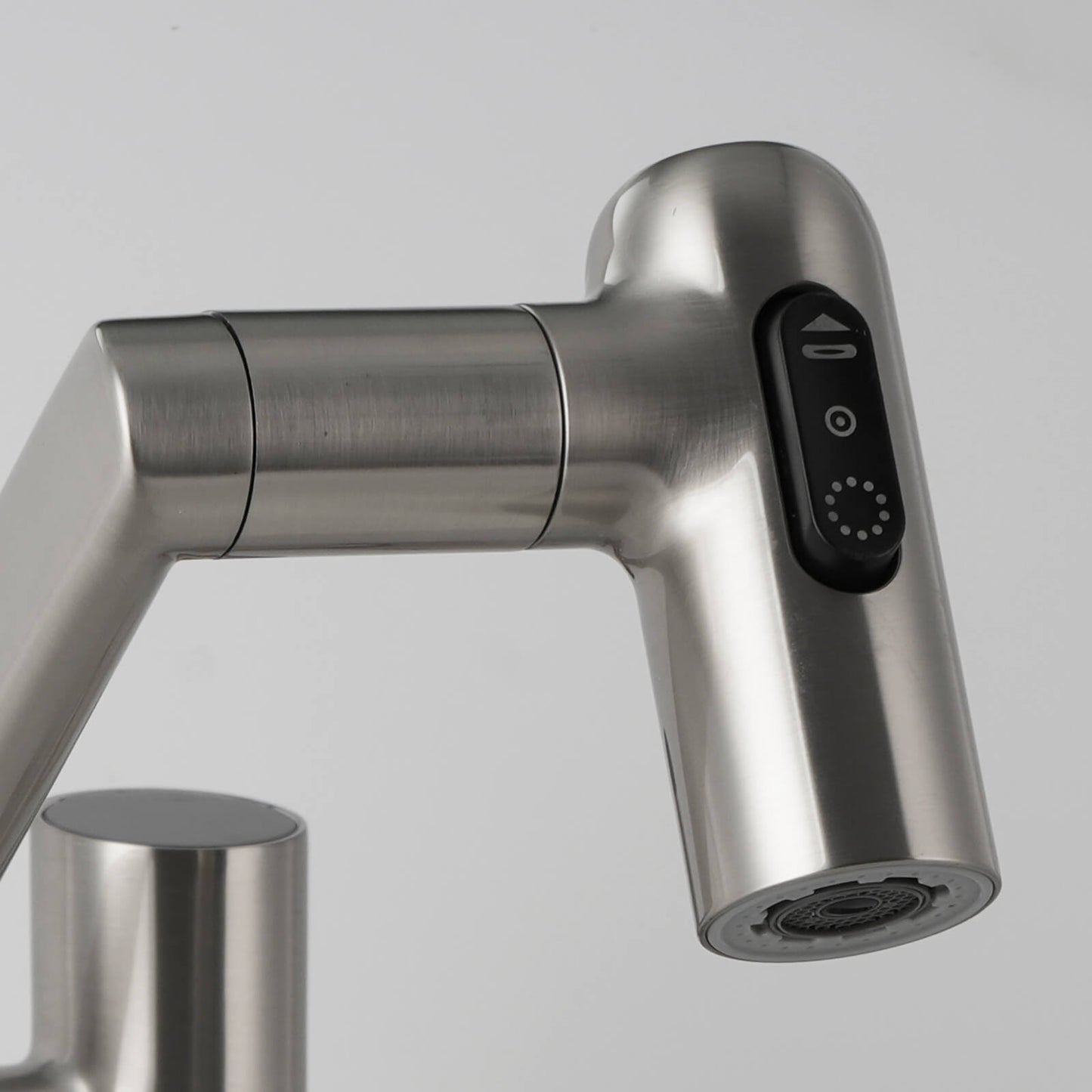 Single-Hole Rotatable Faucet with Temperature Display-BF2204
