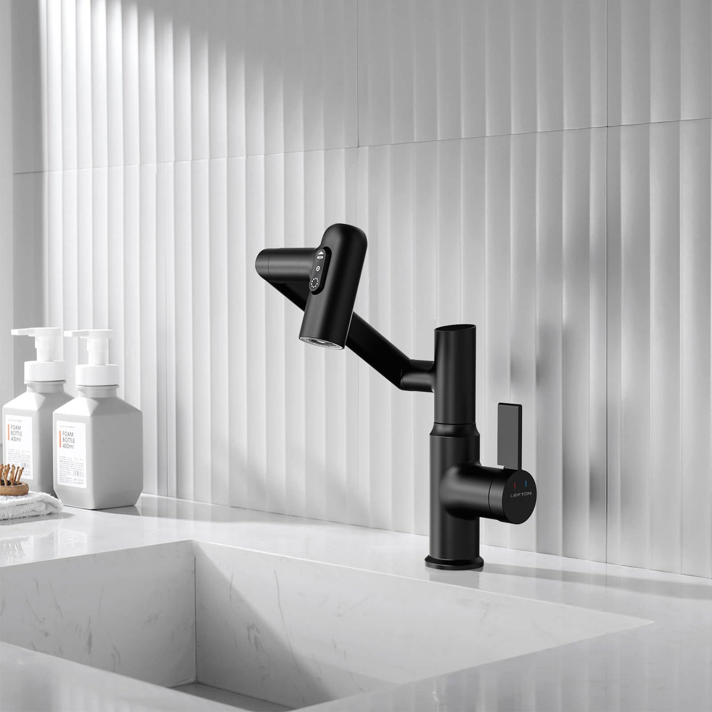Single-Hole Rotatable Faucet with Temperature Display-BF2204