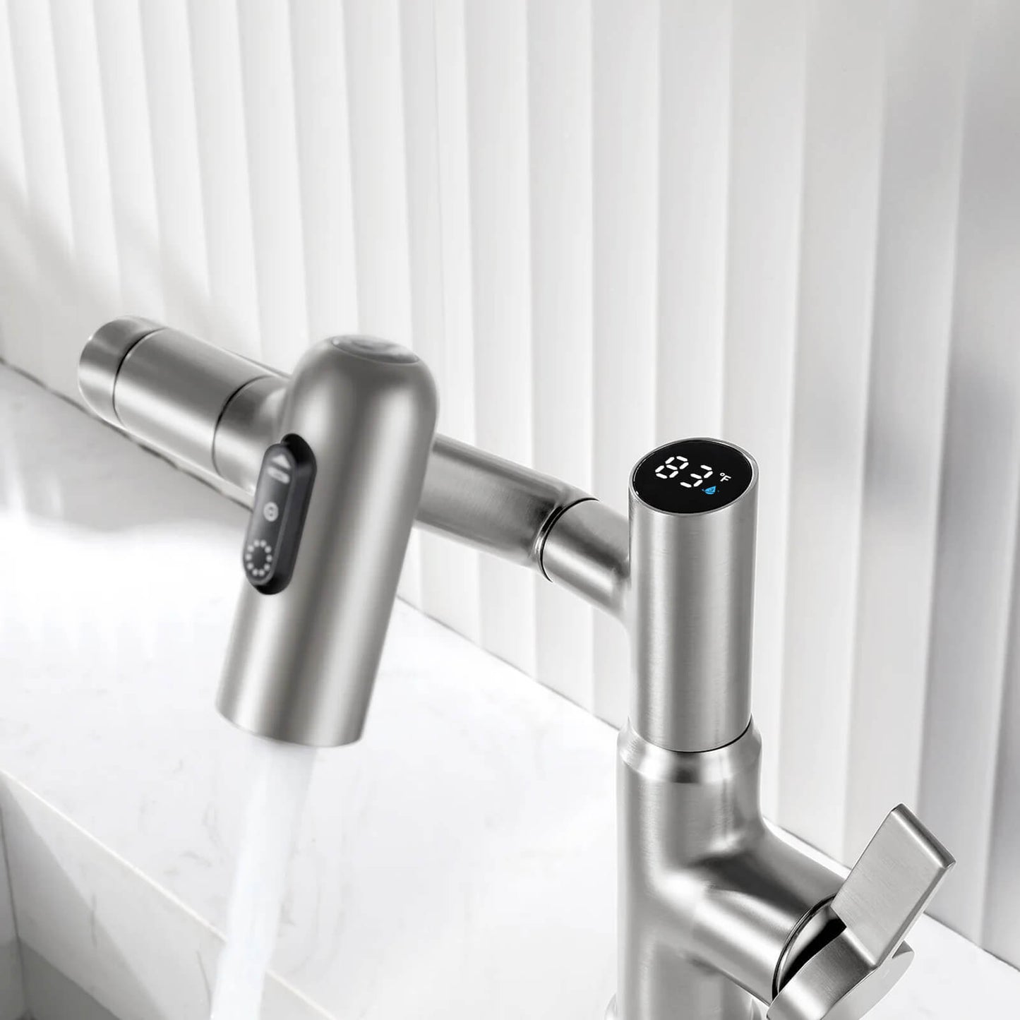 Single-Hole Rotatable Faucet with Temperature Display-BF2204