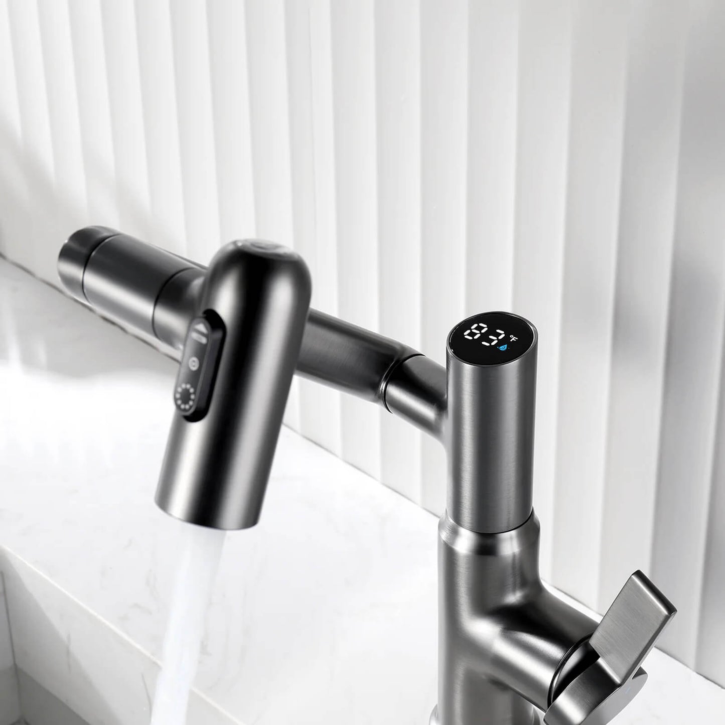 Single-Hole Rotatable Faucet with Temperature Display-BF2204