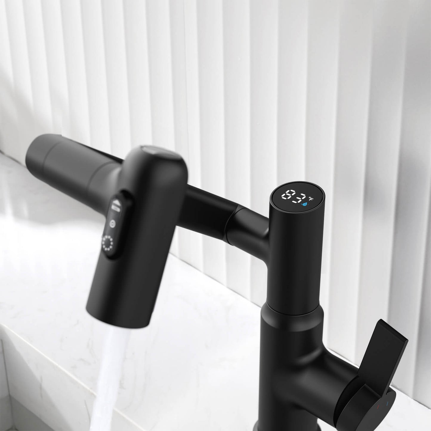 Single-Hole Rotatable Faucet with Temperature Display-BF2204