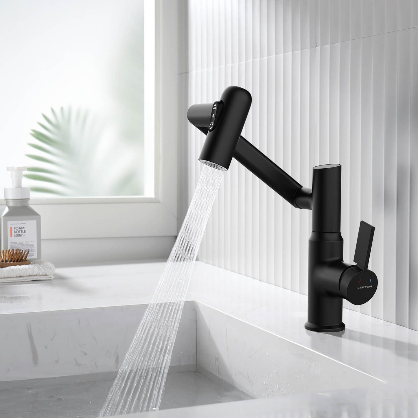 Single-Hole Rotatable Faucet with Temperature Display-BF2204