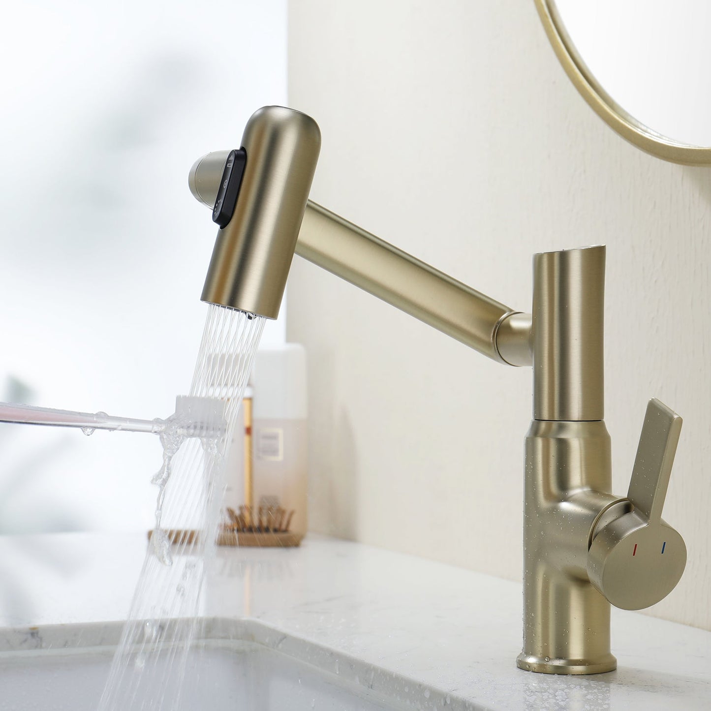 Single-Hole Rotatable Faucet with Temperature Display-BF2204