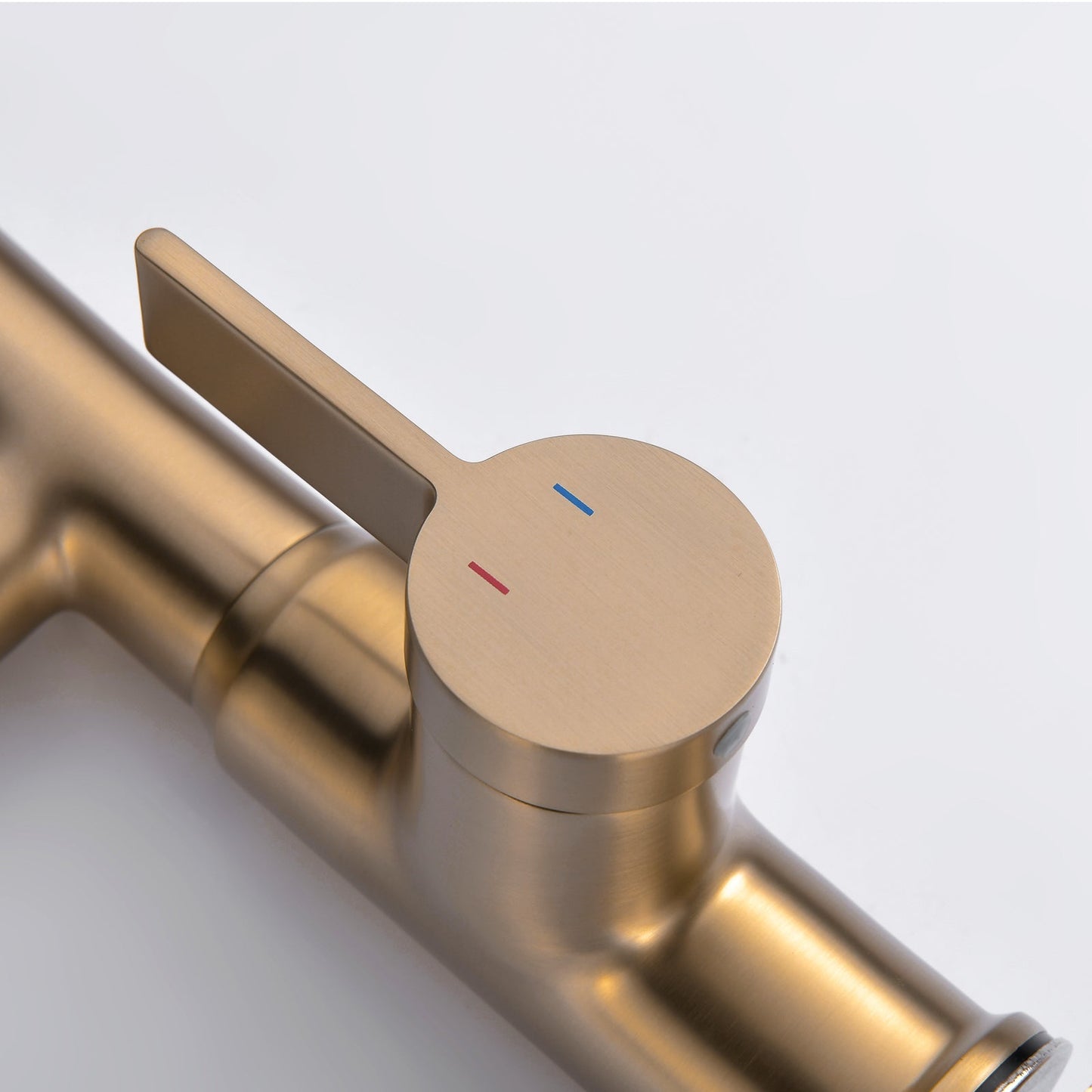 Single-Hole Rotatable Faucet with Temperature Display-BF2204